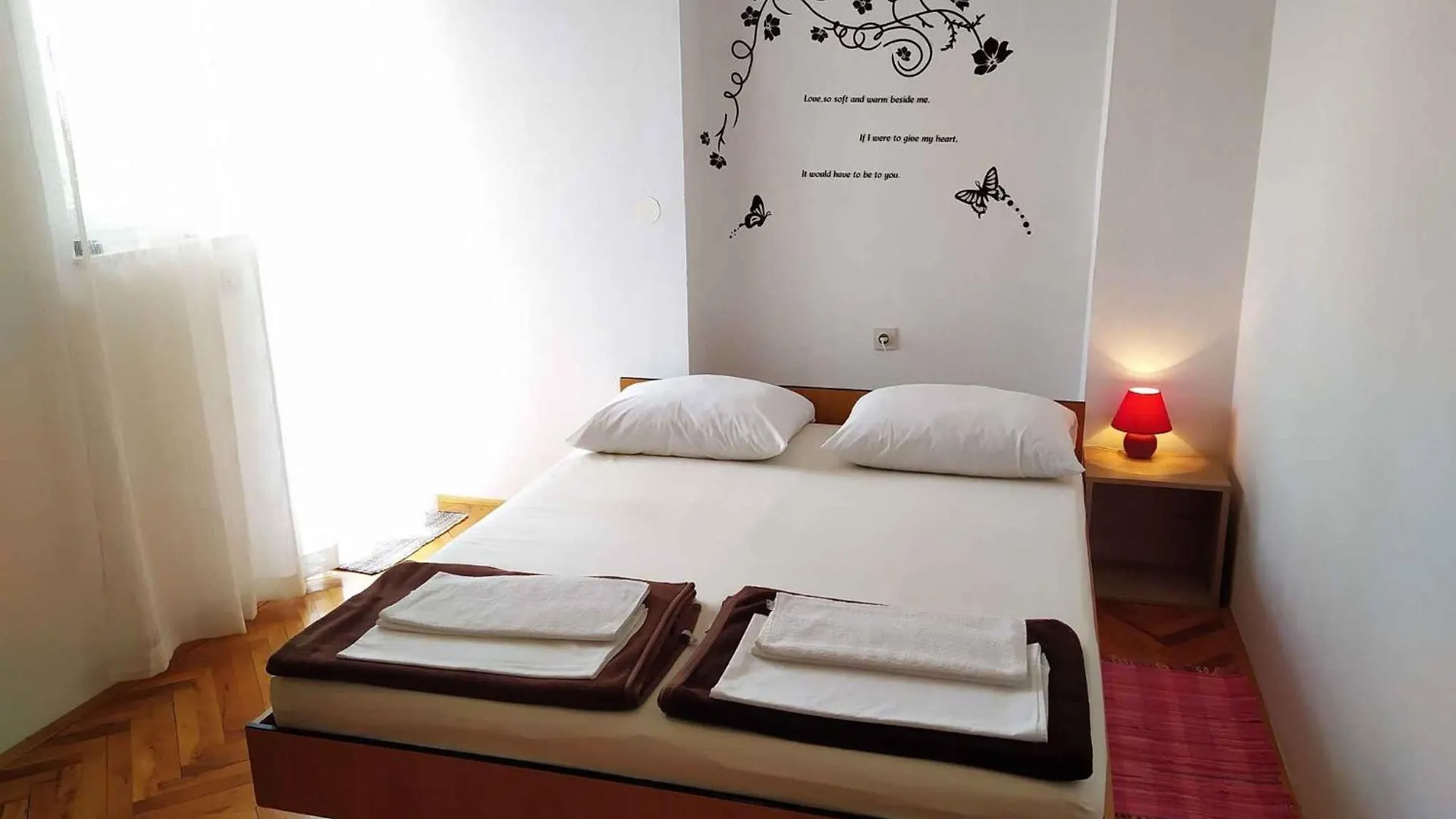 Apartments In Novi Vinodolski 42648 Croatia
